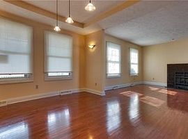 1946 E 84th St, Cleveland, Oh 44103 3 Beds 2.5 Baths in Cleveland, OH (Photo 3 of 12)