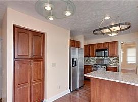 1946 E 84th St, Cleveland, Oh 44103 3 Beds 2.5 Baths in Cleveland, OH (Photo 4 of 12)