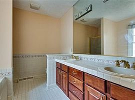 1946 E 84th St, Cleveland, Oh 44103 3 Beds 2.5 Baths in Cleveland, OH (Photo 5 of 12)