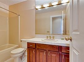 1946 E 84th St, Cleveland, Oh 44103 3 Beds 2.5 Baths in Cleveland, OH (Photo 7 of 12)