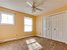 1946 E 84th St, Cleveland, Oh 44103 3 Beds 2.5 Baths in Cleveland, OH (Photo 9 of 12)