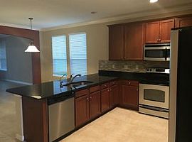 11727 Wynnfield Lakes Cir, Jacksonville, Fl 32246 3 Beds 2 Bath in Jacksonville, FL (Photo 9 of 12)