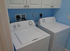 843 Bent Creek Dr, Fort Pierce, Fl 34947 3 Beds 2 Baths 1,630 S in Fort Pierce, FL (Photo 5 of 8)