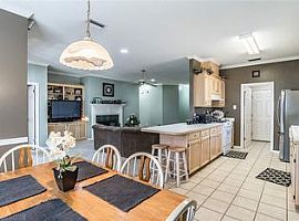 104 Kingswood Dr, Daphne, Al 36526 in Daphne, AL (Photo 3 of 12)