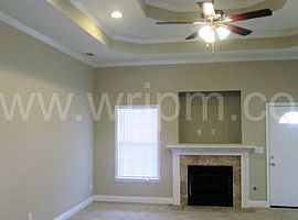  5214 Bristolwood Cir, Northport, Al 35475  in Northport, AL (Photo 3 of 6)