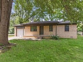  1014 Oneal St, Jacksonville, Ar 72076  in Jackson Heights, AR