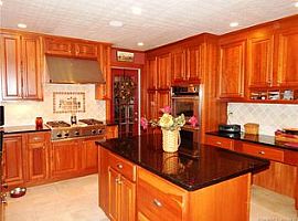 135 Carmen Hill Rd, New Milford, Ct 06776 in New Milford, CT (Photo 7 of 11)