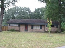 132 Frances St, Saraland, Al 36571 in Saraland, AL