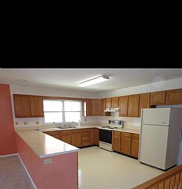 1008 W King St, Martinsburg, Wv 25401 in Martinsburg, WV (Photo 3 of 4)