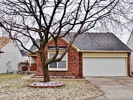  7827 Park North Bnd, Indianapolis, in 46260  in Indianapolis, IN