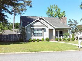 100 Cottage Ct, Dothan, Al 36303 in Dothan, AL