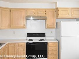 7795 Paddock Way, Baltimore, Md 21244 3 Beds 2 Baths 1,140 Sqft in Baltimore, MD (Photo 2 of 3)