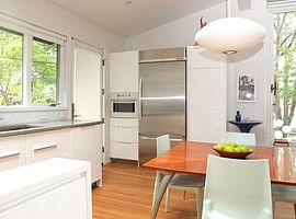 Modern, 3 Bedroom, 3 Bath House in Chevy Chase in Chevy Chase, MD (Photo 4 of 7)