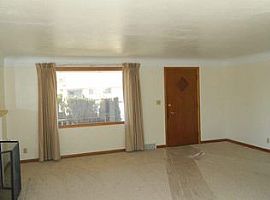 Spacious Detached 2 Car Garage, Nice Sized Partially Fenced Yar in Spokane, WA (Photo 2 of 4)