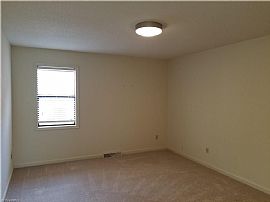 Lovely 2br 2bath Condo Near Wfu! in Winston Salem, NC (Photo 6 of 10)