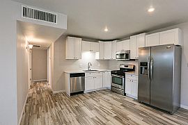 2133 E Larkspur Dr, Phoenix, Az 85022 in Phoenix, AZ (Photo 7 of 9)