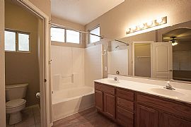 6756 E Northridge St, Mesa, Az 85215 in Mesa, AZ (Photo 8 of 11)