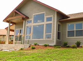 A Beautiful 2 Bedroom Apartment, with 2 Bathrooms in Bigfork, MT