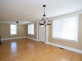 1217 Mccullough Ave Ne,Huntsville, Al 35801 in Huntsville, AL (Photo 3 of 10)