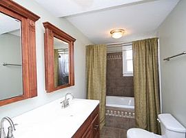 1217 Mccullough Ave Ne,Huntsville, Al 35801 in Huntsville, AL (Photo 8 of 10)