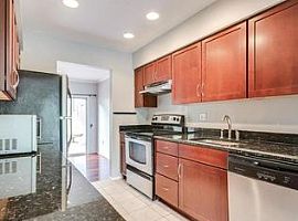 8120 Wooded Glen Ct, Ellicott City, Md 21043 in Ellicott City, MD (Photo 10 of 12)