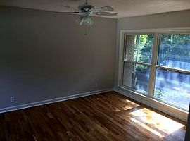 128 Linkside Dr, Saint Simons Island, Ga 31522 3 Beds 3 Baths in Saint Simons Island, GA (Photo 5 of 8)