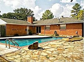 3660 Warick Dr, Dallas, Tx 75229 3 Beds 2 Baths 1,745 Sqft in Dallas, TX (Photo 3 of 3)