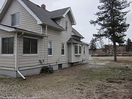 5540 Adelaide Dr, Toledo, Oh 43613 4 Beds 2 Baths 1,760 Sqft in Toledo, OH (Photo 2 of 3)