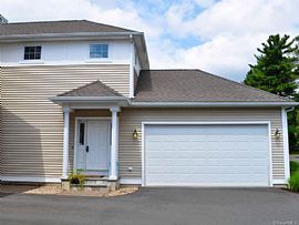 1421 Farmington Ave Apt D, Farmington, Ct 06032 3 Beds 3 Baths  in Farmington, CT
