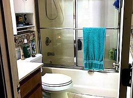 2 Hiram Crockett Ct, Hampton, Va 23669 Rent$700 and Dep $700 in Hampton, VA (Photo 6 of 8)