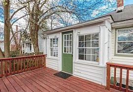 117 E Alexandria Ave, Alexandria, Va 22301 2 Beds 1 Bath in Alexandria, VA (Photo 8 of 8)