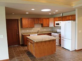 1671 Leila Ln, New Richmond, Wi 54017  Rent $650 and Dep $650 in New Richmond, WI (Photo 2 of 7)