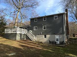 42 Cottonwood Ln, Uncasville, Ct 06382 in Uncasville, CT (Photo 12 of 12)