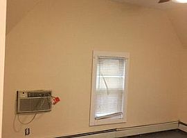 519 Sunnyside Ave, Watertown, Ct 06779 in Watertown, CT (Photo 4 of 12)