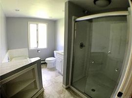 122 Stone Rd, Burlington, Ct 06013 in Burlington, CT (Photo 7 of 11)