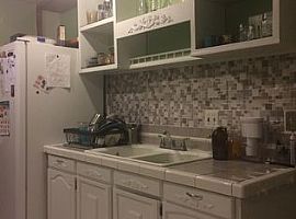 W Gunnison Dr Denver, Co 80219 3 Beds 1 Bath 1,147 Sqft in Denver, CO (Photo 2 of 4)