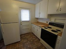 5071 N Raleigh St, Denver, Co 80212 3 Beds 1 Bath 2,000 Sqft in Denver, CO (Photo 3 of 4)