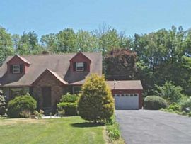 95 Birdseye Rd, Farmington, Ct 06032 in Farmington, CT