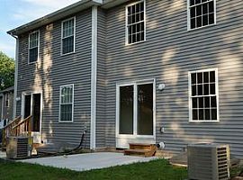 2118 Meriden Waterbury Tpke # 13, Southington, Ct 06489 in Southington, CT