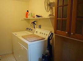 8 Talcott Forest Rd, Farmington, Ct 06032 in Farmington, CT (Photo 3 of 10)