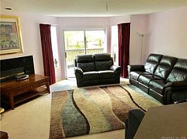 28 Florence Way # 28, Farmington, Ct 06032 in Farmington, CT