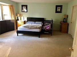 28 Florence Way # 28, Farmington, Ct 06032 in Farmington, CT (Photo 6 of 10)