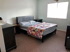 28 Florence Way # 28, Farmington, Ct 06032 in Farmington, CT (Photo 7 of 10)