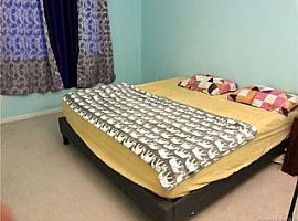 28 Florence Way # 28, Farmington, Ct 06032 in Farmington, CT (Photo 8 of 10)