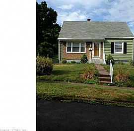105 Windsor Rd, Hamden, Ct 06517 in Hamden, CT
