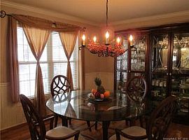 50 Johnson Ln, Stratford, Ct 06614 in Stratford, CT (Photo 4 of 12)