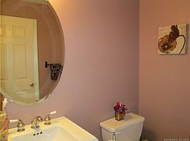 50 Johnson Ln, Stratford, Ct 06614 in Stratford, CT (Photo 9 of 12)