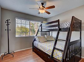 Awesome 3bd 2bth Cozy and Nice Home W/jacuzzi, Close to Strip. in Las Vegas, NV (Photo 6 of 12)