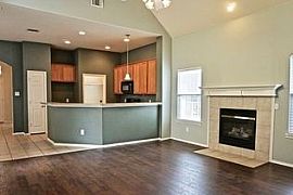 1501 Cherokee Rose Trl, S 1000 Deposit 1000 in Aubrey, TX (Photo 3 of 8)