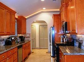 6139 Ariel St, Houston, Tx 77074 3 Beds 2 Baths in Houston, TX (Photo 2 of 9)